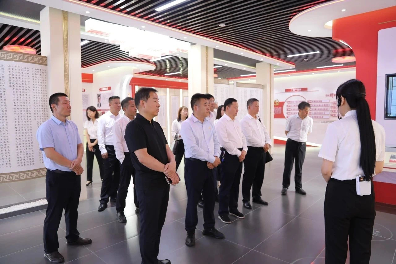 031751510933127398.jpg 4b2dfc91-46ad-4e96-96ad-e9487b27c0cb.jpg