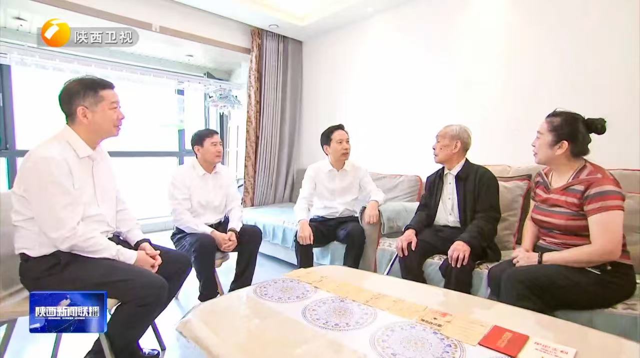 281756344604153529.jpg 73f205c2d0d674354da24676e65d315.jpg