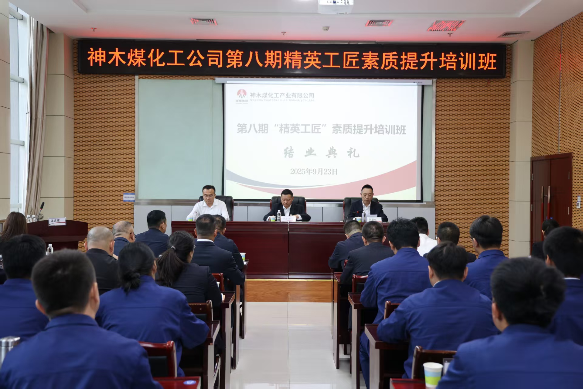 241758676113724639.jpg 00ea3acba5de39f64b12e8ac877da7e.jpg